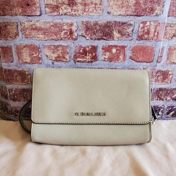 Michael Kors Jet Set Saffiano Leather 3in1 Crossbody Handbag Purse Light Grey - Picture 1 of 6